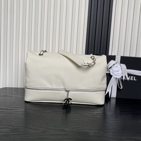 Chanel Vintage： любовь с первого взгля