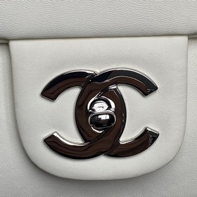 Chanel Vintage： любовь с первого взгля
