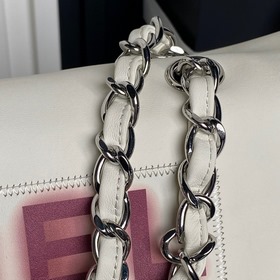 Chanel Vintage： любовь с первого взгля