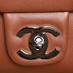 Chanel Vintage： любовь с первого взгля