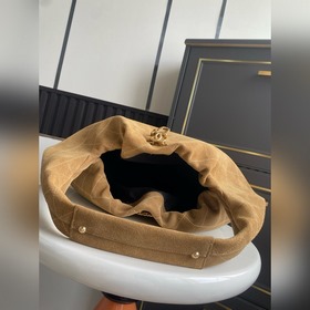 В наличии ~  Сумка CHANEL 26C из мато