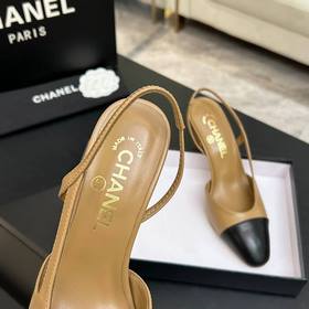 Новая коллекция Chanel： универсальные 