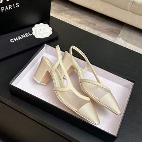 Новая коллекция Chanel： универсальные 