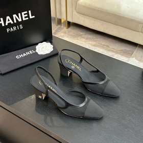 Новая коллекция Chanel： универсальные 