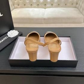 Новая коллекция Chanel： универсальные 