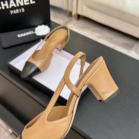 Новая коллекция Chanel： универсальные 
