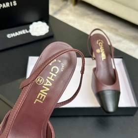 Новая коллекция Chanel： универсальные 