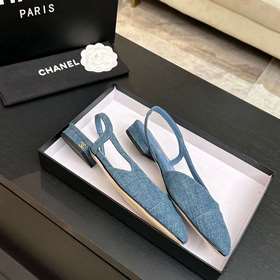 Новая коллекция Chanel： универсальные 