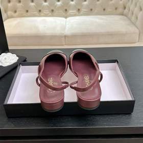 Новая коллекция Chanel： универсальные 