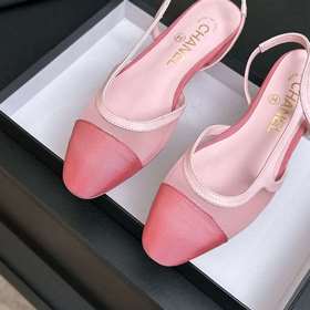 Новая коллекция Chanel： универсальные 