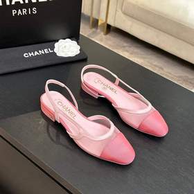 Новая коллекция Chanel： универсальные 