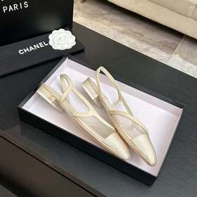 Новая коллекция Chanel： универсальные 