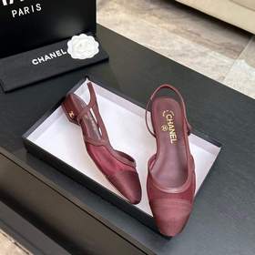 Новая коллекция Chanel： универсальные 