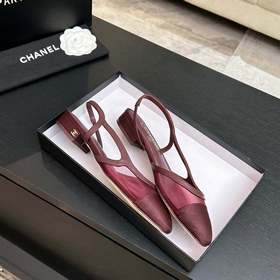 Новая коллекция Chanel： универсальные 