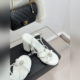 CHANEL — классические сандалии на толс