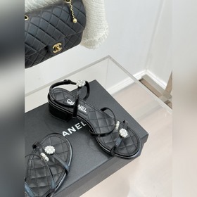CHANEL — классические сандалии на толс