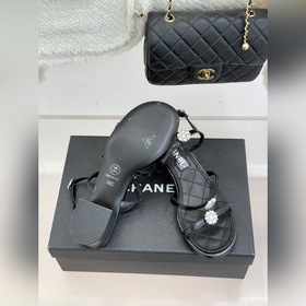 CHANEL — классические сандалии на толс