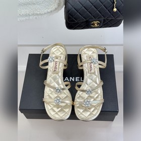 CHANEL — классические сандалии на толс