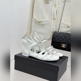 CHANEL — классические сандалии на толс
