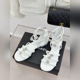 CHANEL — классические сандалии на толс
