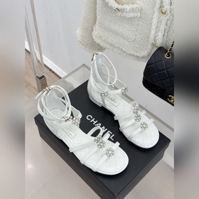 CHANEL — классические сандалии на толс