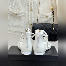 CHANEL — классические сандалии на толс