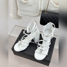 CHANEL — классические сандалии на толс