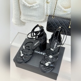 CHANEL — классические сандалии на толс