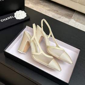 Новая коллекция Chanel： универсальные 
