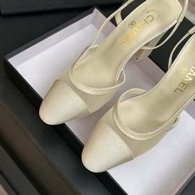 Новая коллекция Chanel： универсальные 