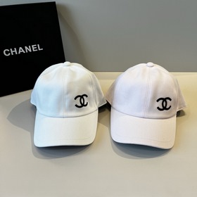 Официальная новинка от CHANEL — бейсбо