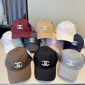 Официальная новинка от CHANEL — бейсбо