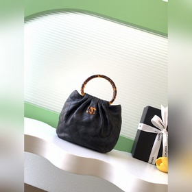 Сумка Chanel 26C из козлиной кожиз ран