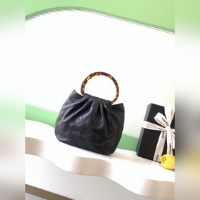 Сумка Chanel 26C из козлиной кожиз ран