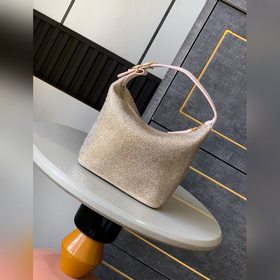 Эксклюзивная партия Только у нас CHA