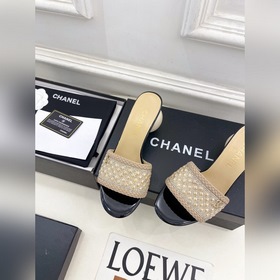 CHANEL Клетистая сумочка 26ss Нови