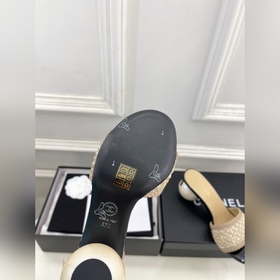 CHANEL Клетистая сумочка 26ss Нови