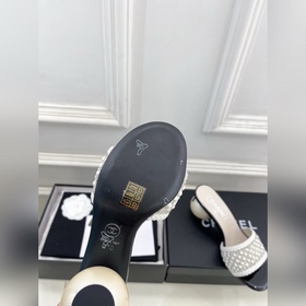 CHANEL Клетистая сумочка 26ss Нови