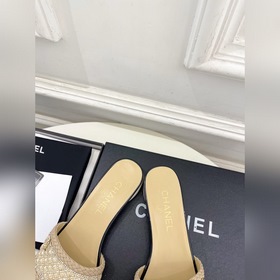 CHANEL Клетистая «26SS» Новая колл