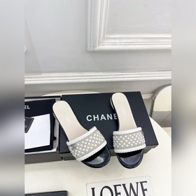CHANEL Клетистая «26SS» Новая колл