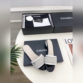 CHANEL Клетистая «26SS» Новая колл