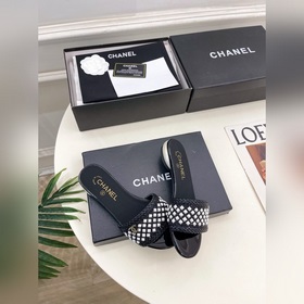 CHANEL Клетистая «26SS» Новая колл