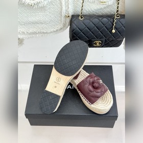 CHANEL： Классическая весенне-летняя ко