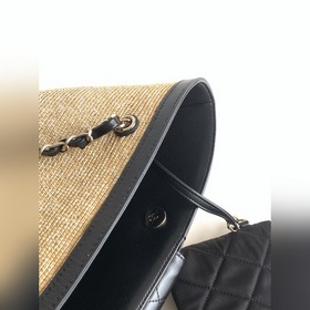 Эксклюзивная модель из оригинальной ко