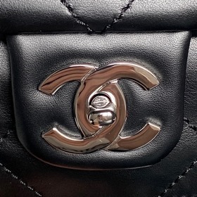 Винтажная сумка Chanel в стиле «аэропо