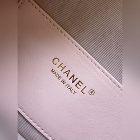 Сумка-ланчбокс из серии 26C с жемчужн