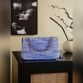 Chanel 26c, серия с фиолетовыми пайет