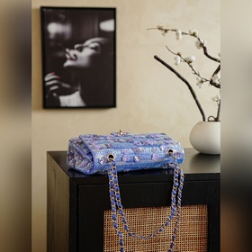 Chanel 26c, серия с фиолетовыми пайет