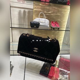 Эксклюзивная модель из оригинальной па