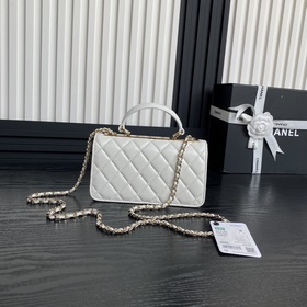 Chanel 24B Trendy CC — просто потрясаю